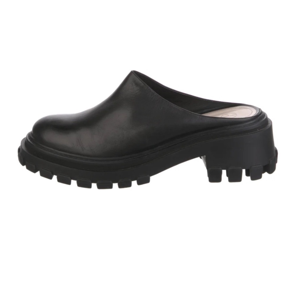Porte & Paire Black Chunky Mules